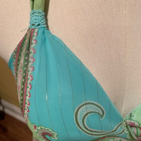 Halter top - Picture 6 of 6